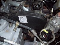 dan kunnen de kappen er weer op en de stuurpomp kan weer vast