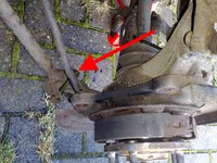 foto 5- bevestiging trailing arm voor