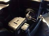 Weer een setje zijknipperlamp-stekkers aangepast zodat ze passen met de hoogte-verstelmotor.