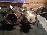 8g-rear-hub-vr4-vs-v6-04.JPG