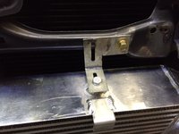 Een van de 2 beugels die ik gemaakt heb. Deze is nog niet zoals ie nu is (extra bevestigingsgat en verstevigd).